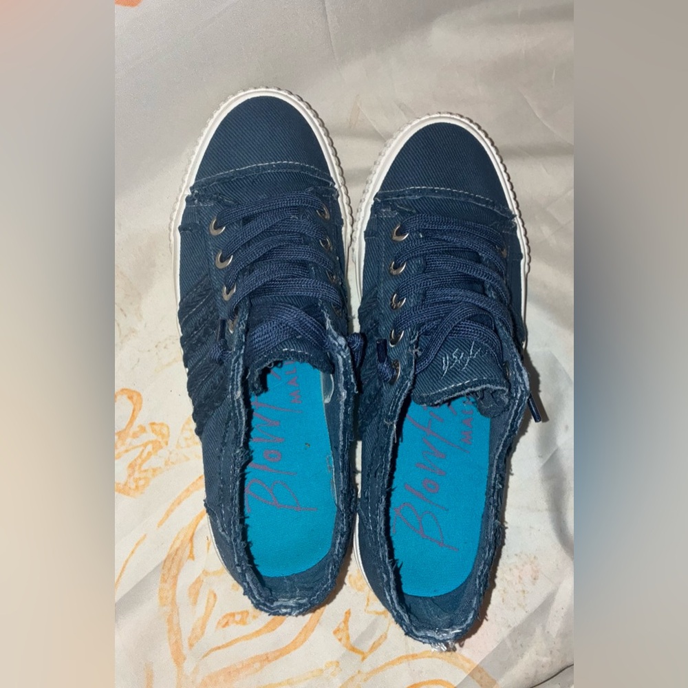 Blowfish Women’s Navy Blue Casual Sneakers - Picture 5 of 7
